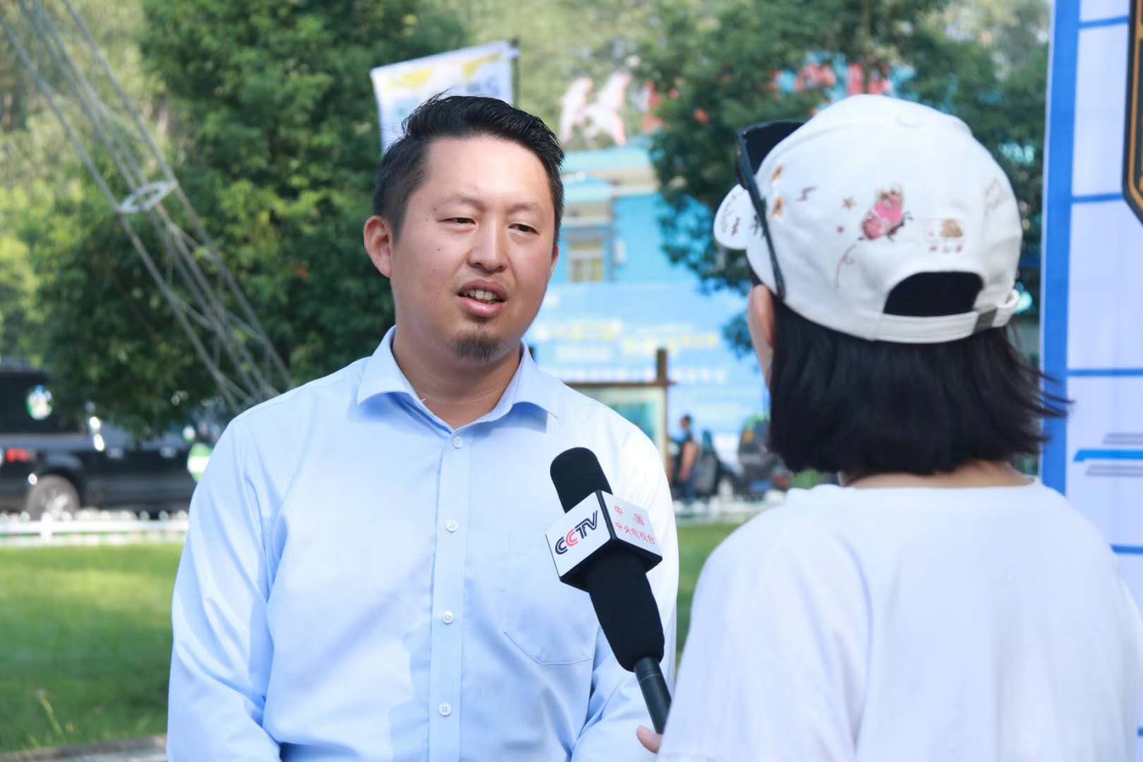 吳群學接受央視采訪