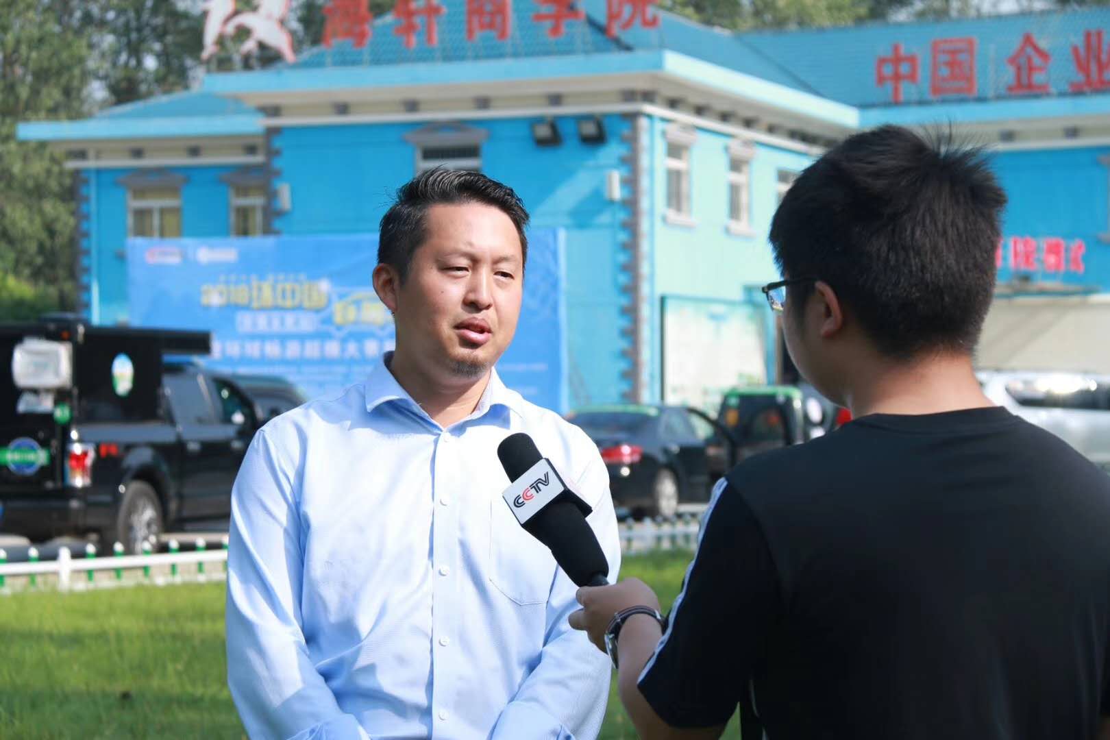 吳群學接受央視采訪
